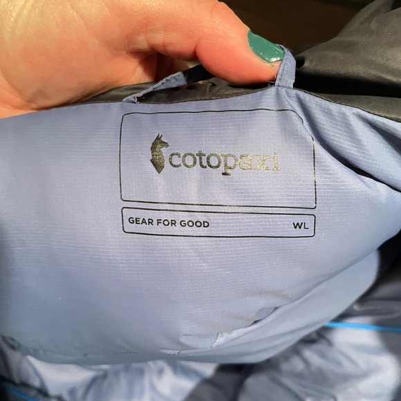 Cotopaxi winter coat - Picture 9 of 10